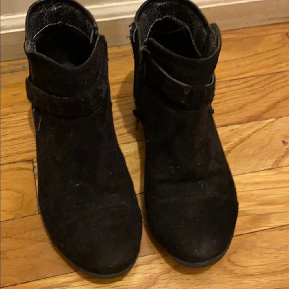 Justice boots